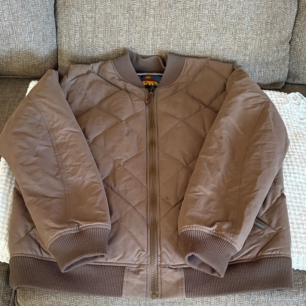 BNWOT Eddie Bauer 1936 Skyliner Model  Quilted Jacket Down